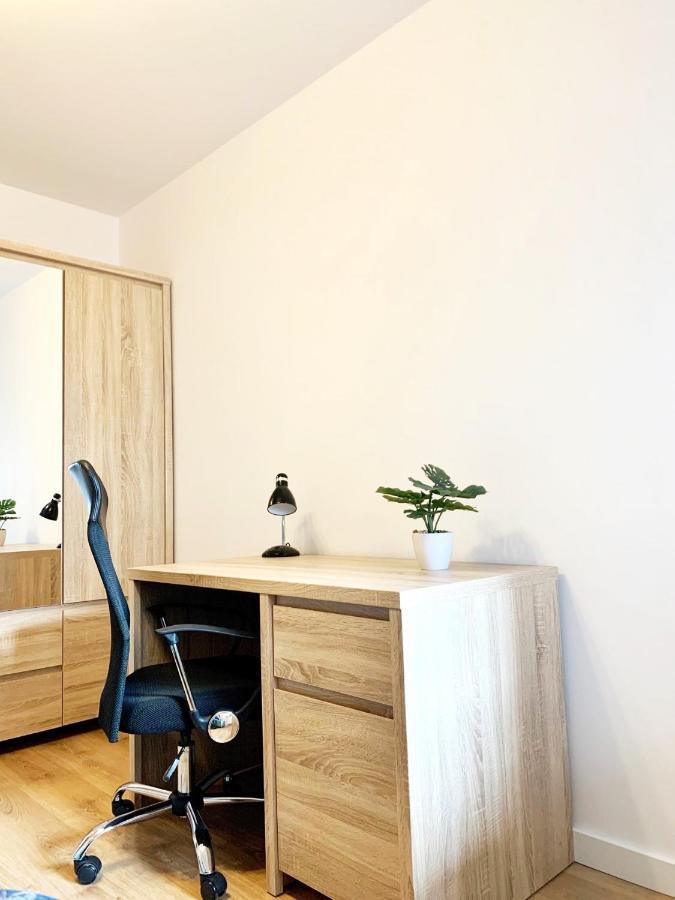 Fort Wola 12B By Homeprime Warszawa Exteriör bild